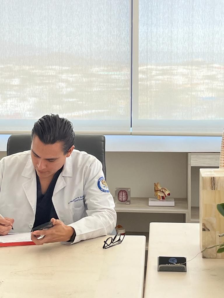 Mallyolo Eliezer Pelayo Salazar-1