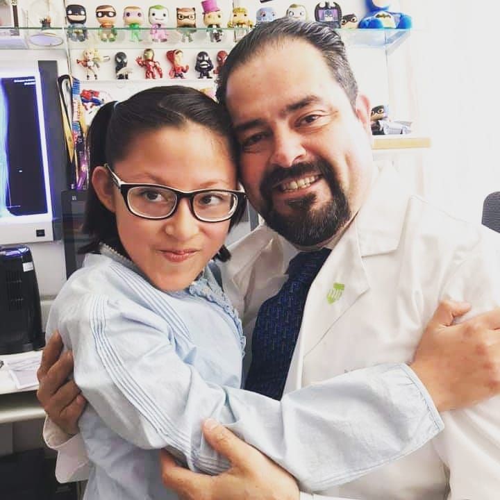 Alfonso Meza Vernis-10