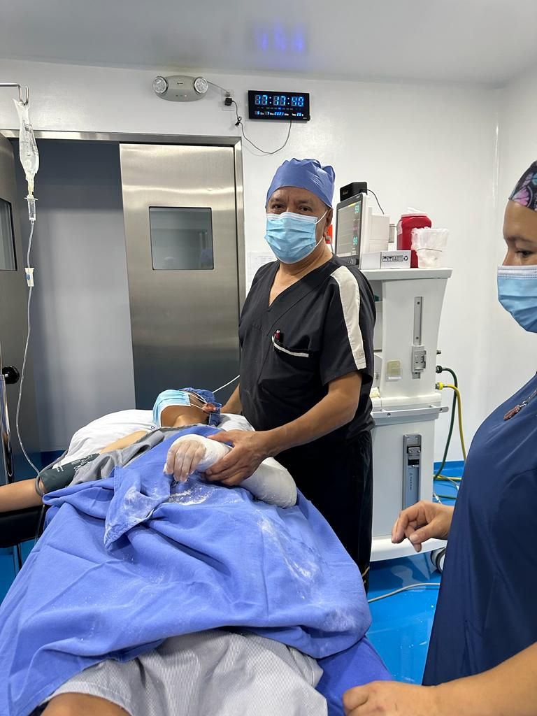 Juan De Jesús Mares Alcivar-6