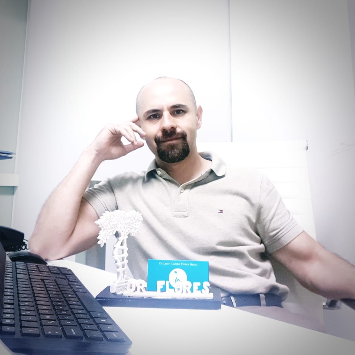 Juan Carlos Flores Raya-15