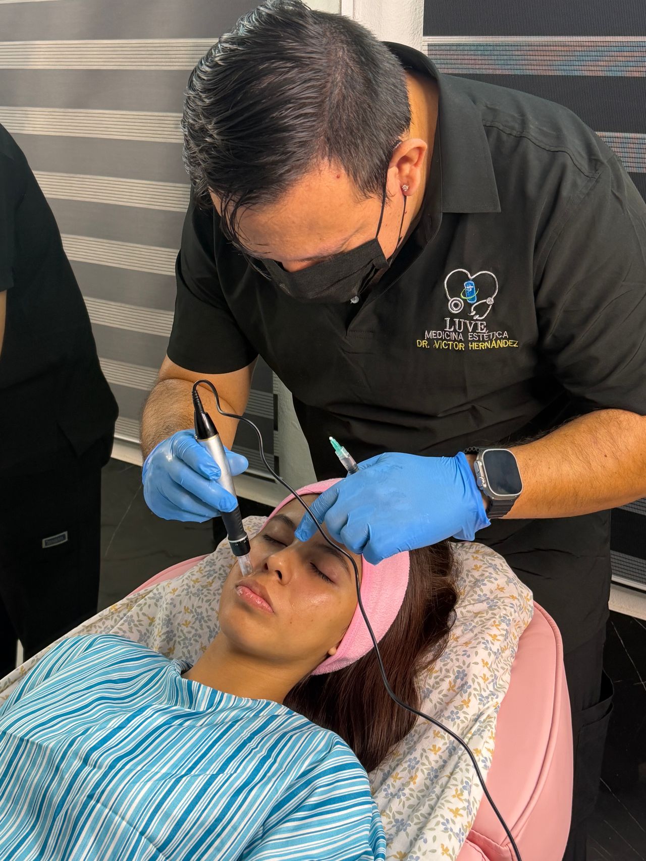 Víctor Manuel Hernández Valdovinos-3