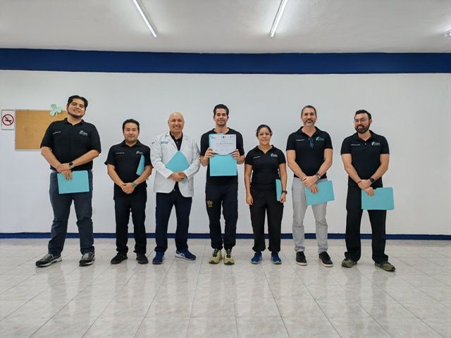 Gustavo Adolfo Luken Galvan-15