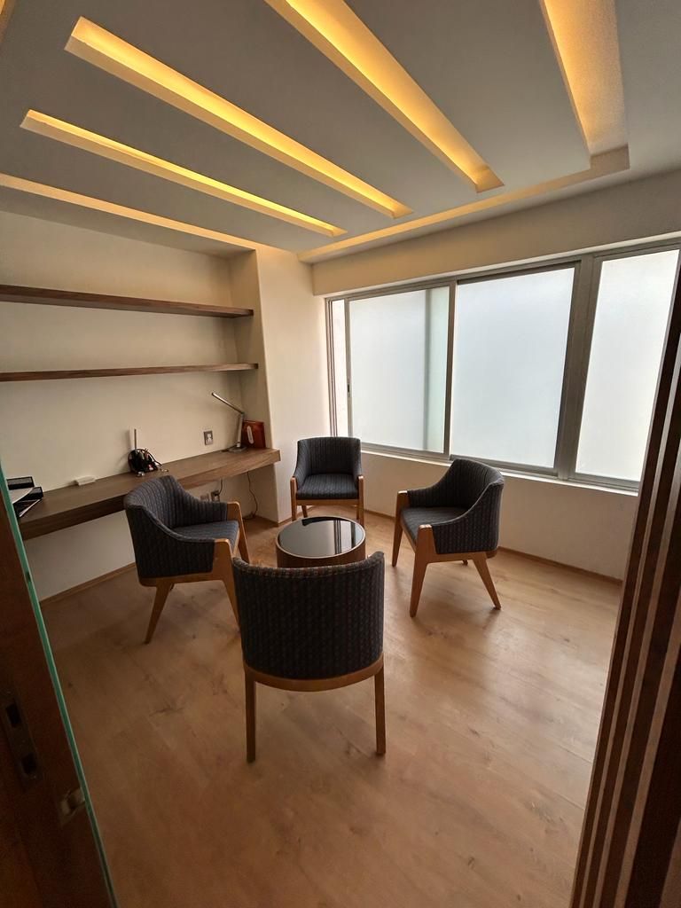 Abril Macedo Chávez-2