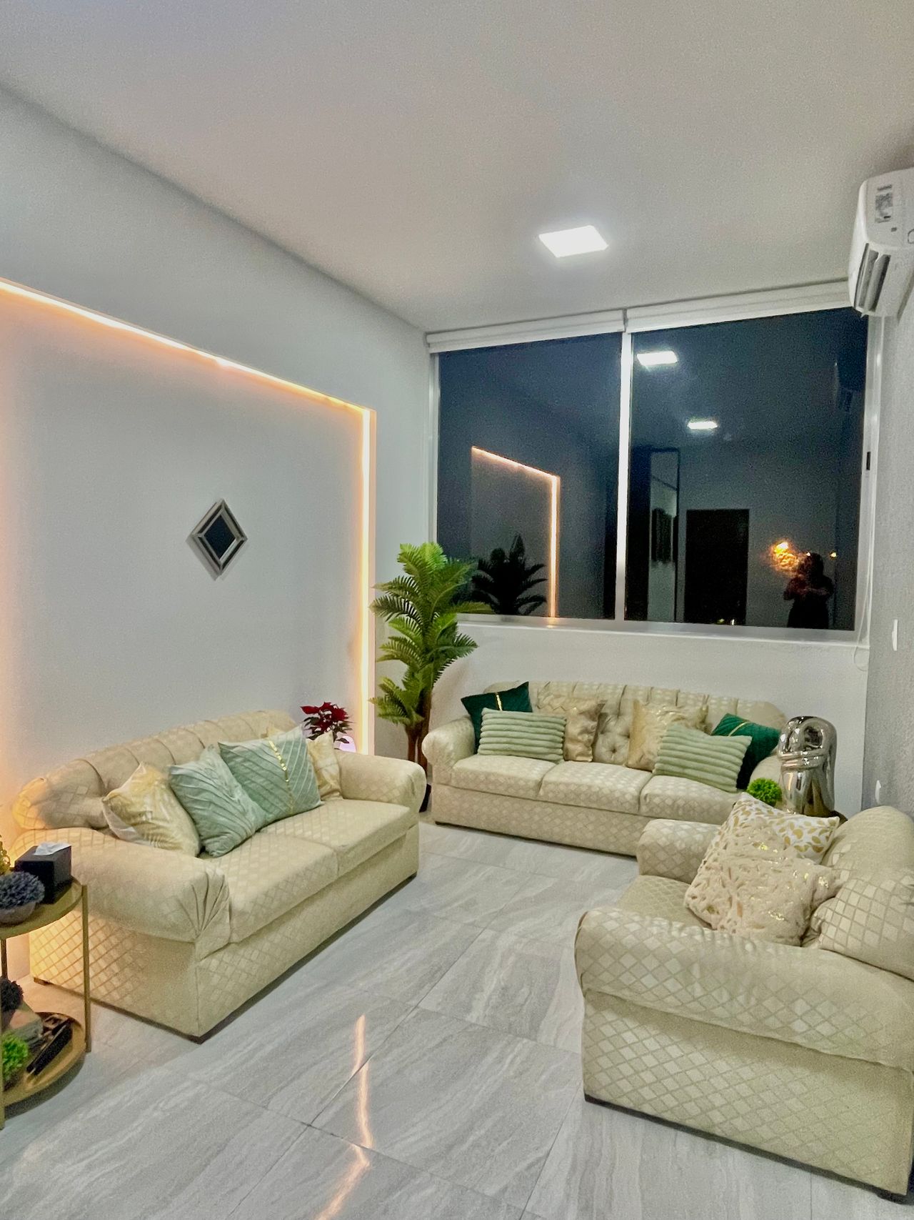 Stephanie Friné Salas Tejero-3