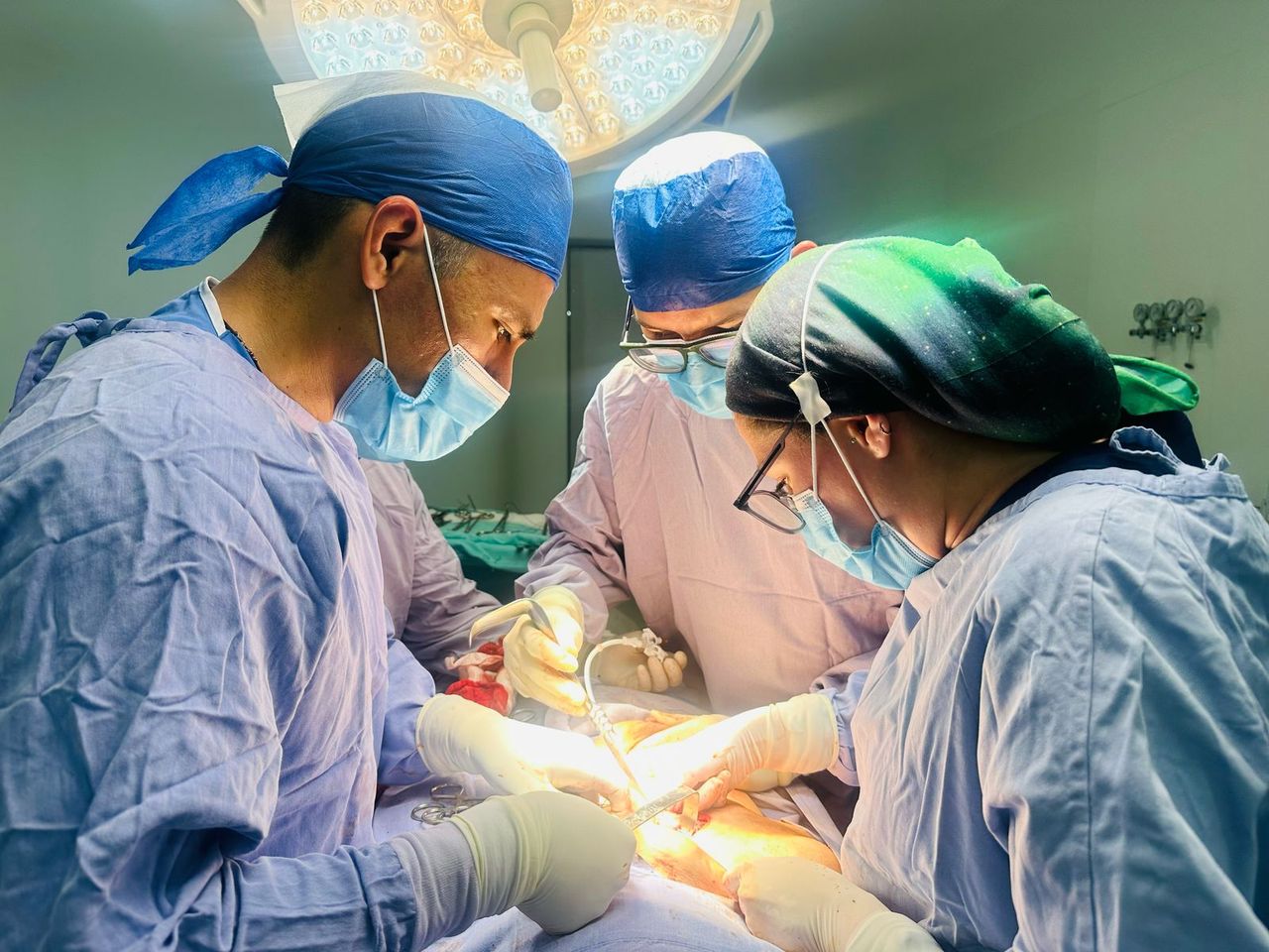 J. Roberto Montes Ochoa-31