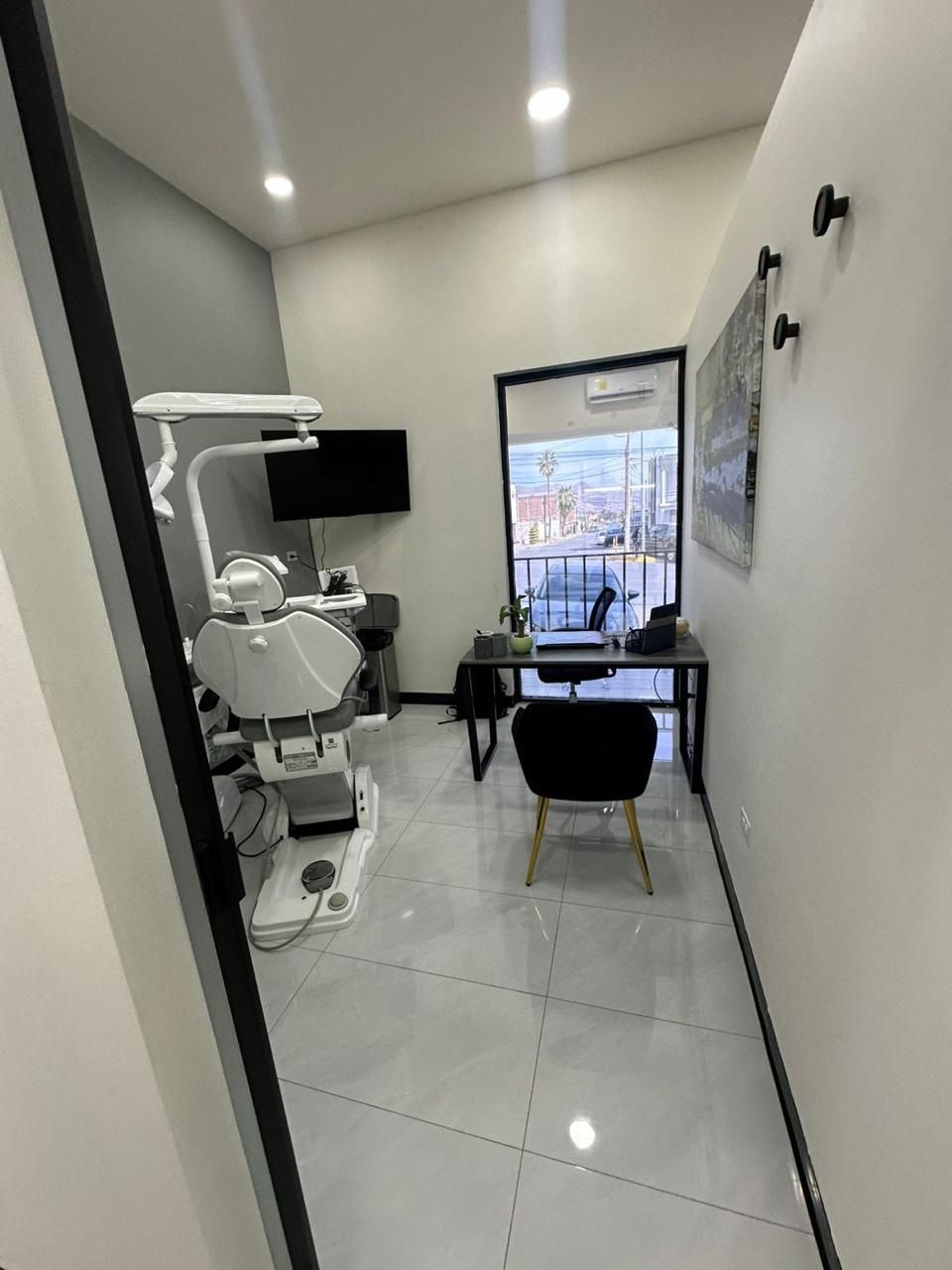 Victor Alejandro Daniels Olivas-2