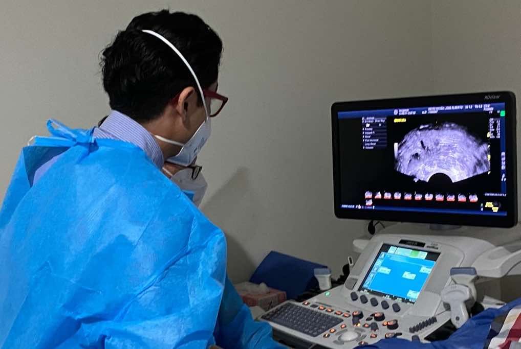 Víctor Ríos Dávila-13