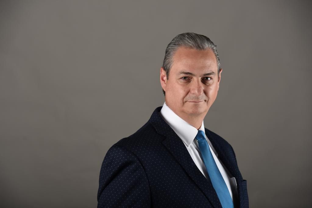 Luis Fernando Lira Menendez-6