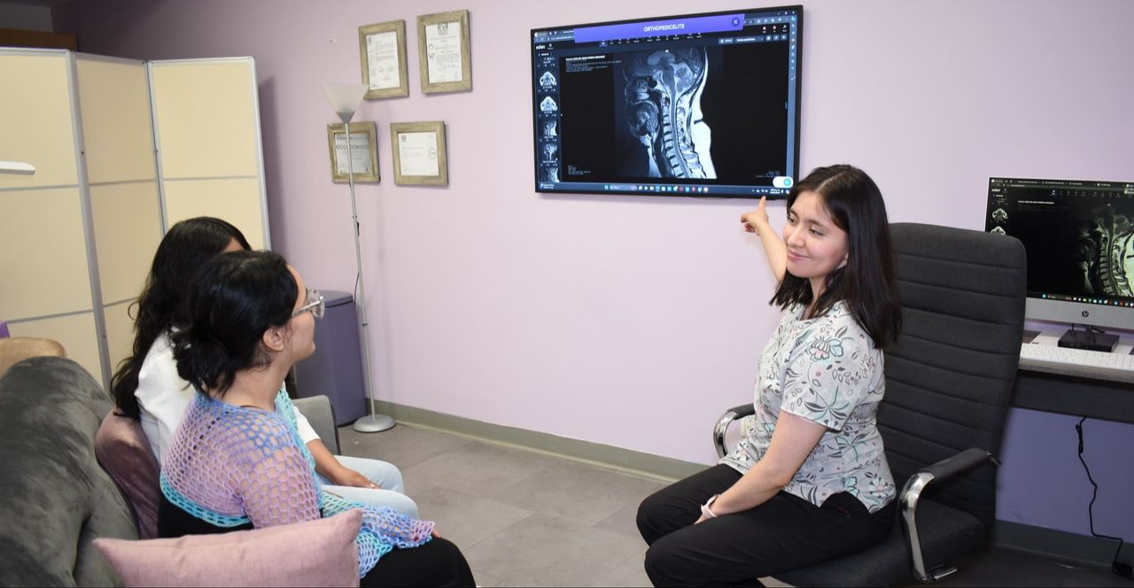 Cynthia Elena  Gallardo Gutierrez-11