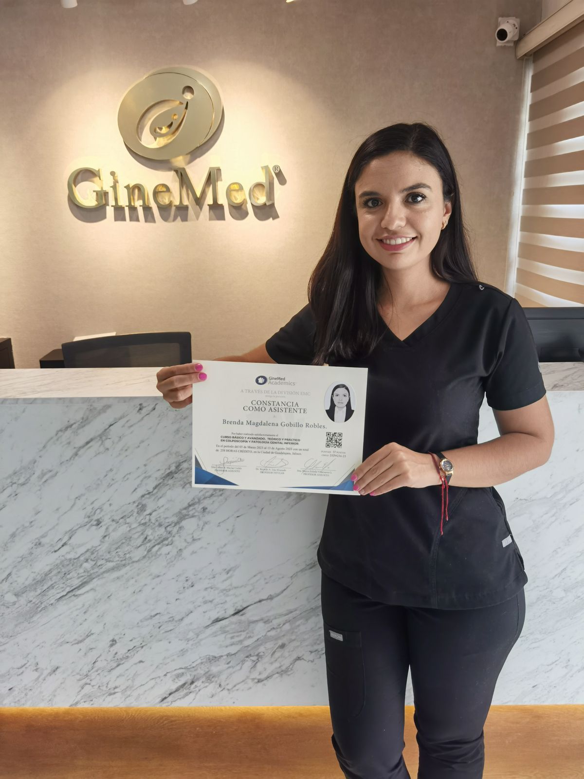 Brenda Magdalena Gobillo Robles-0