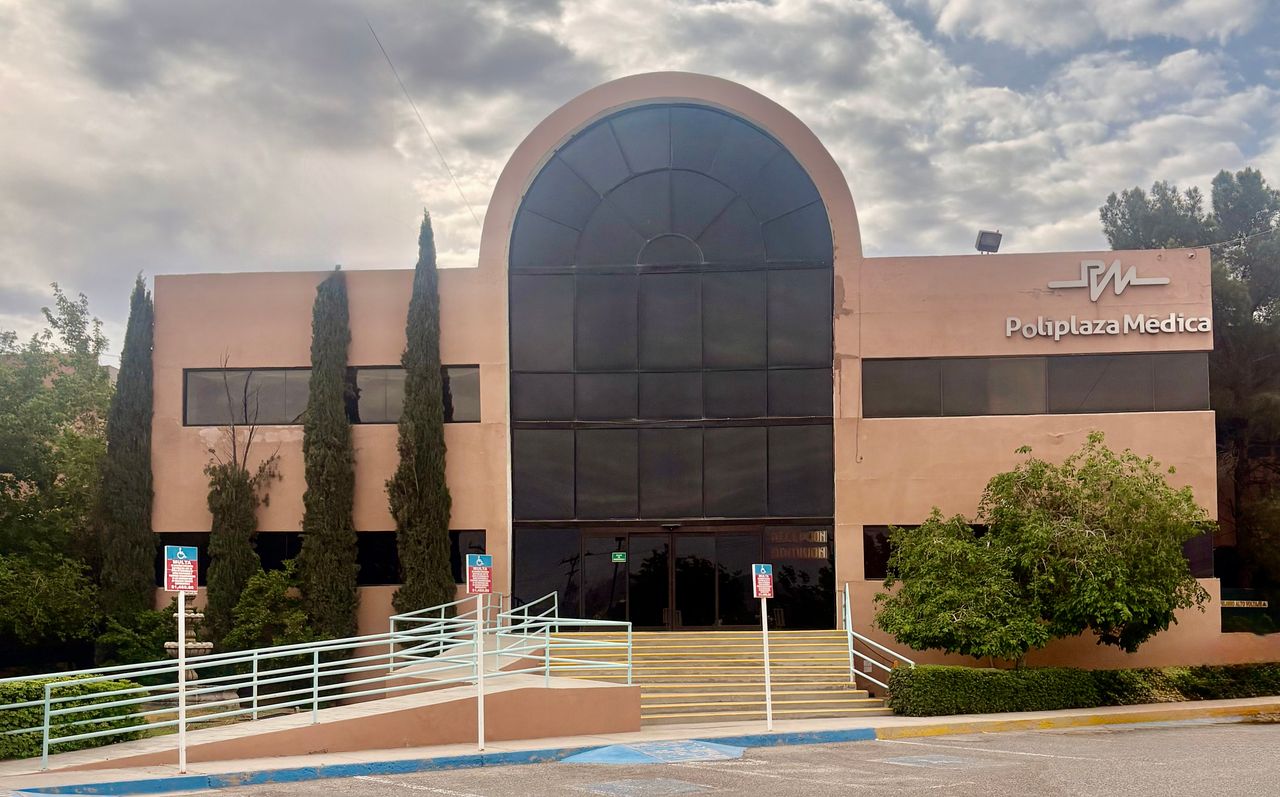 Santiago De La Garza Garcia-0