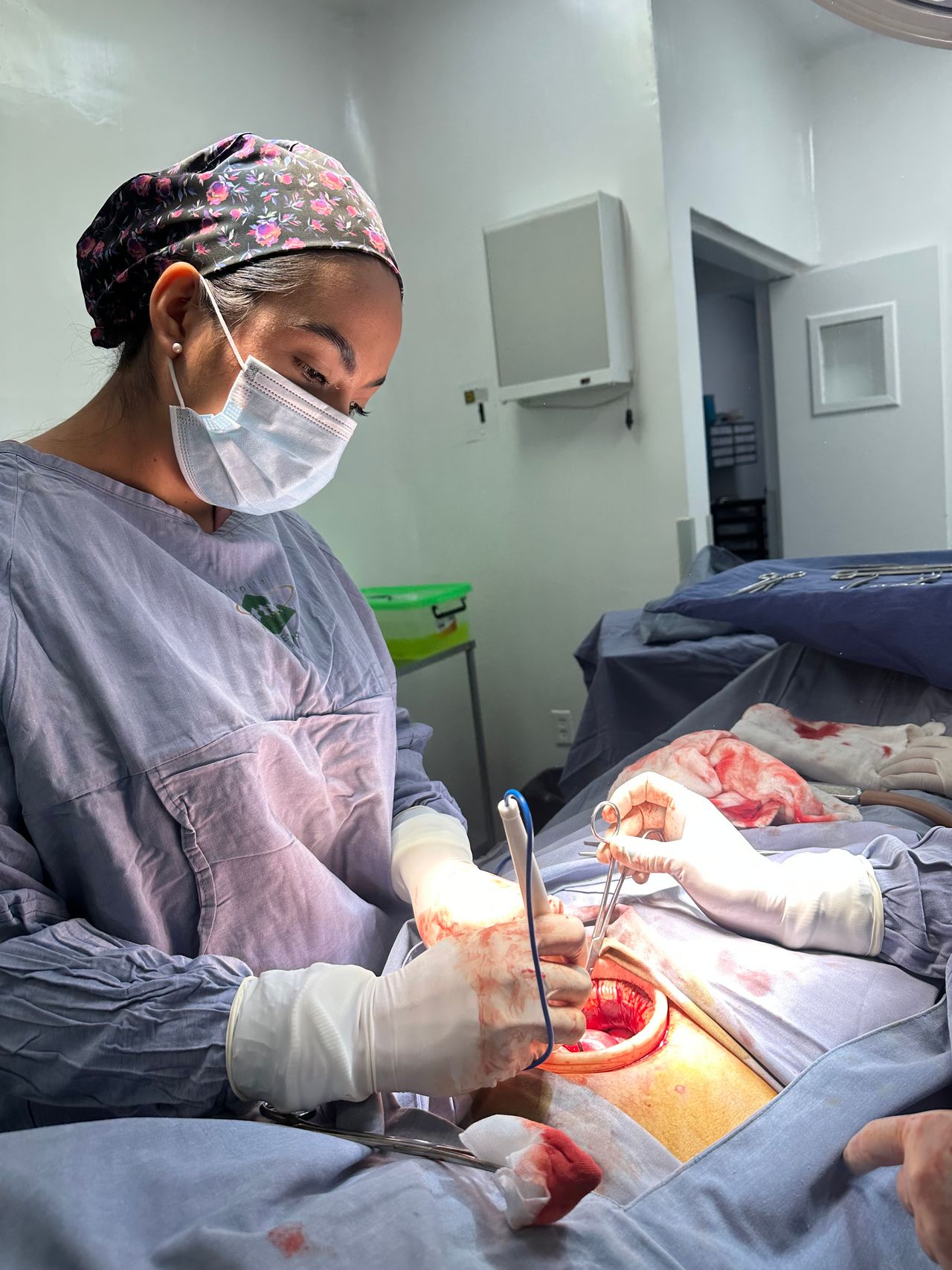 Vania Cobos Torres-1