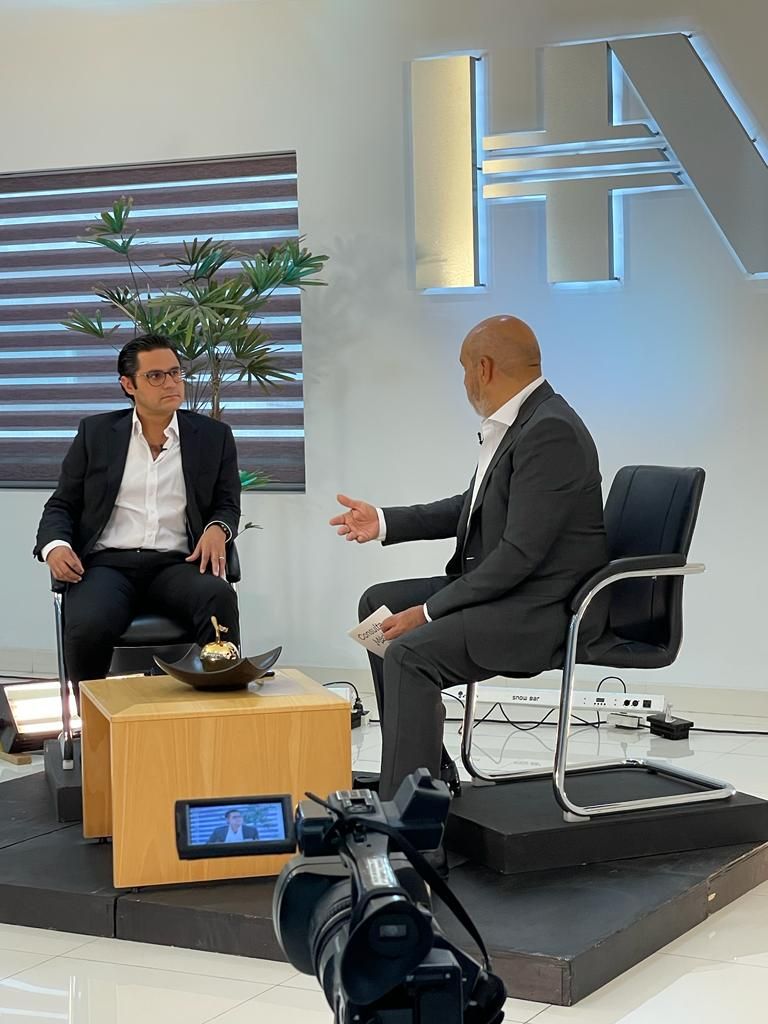 Leonardo Gómez De La Cueva-0