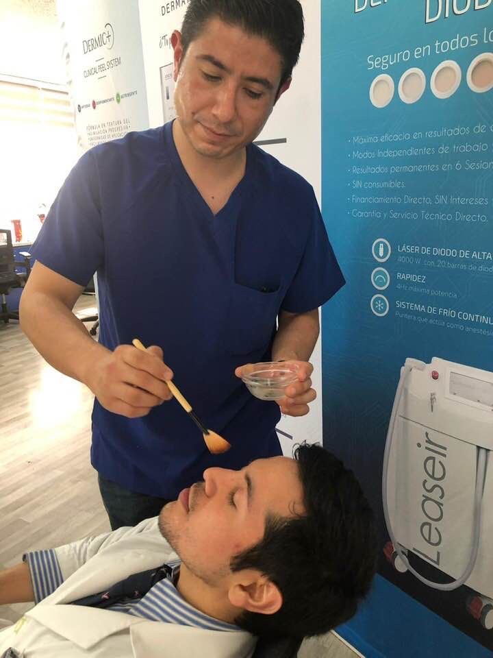 Salvador Alonso Gutiérrez Ávila-12