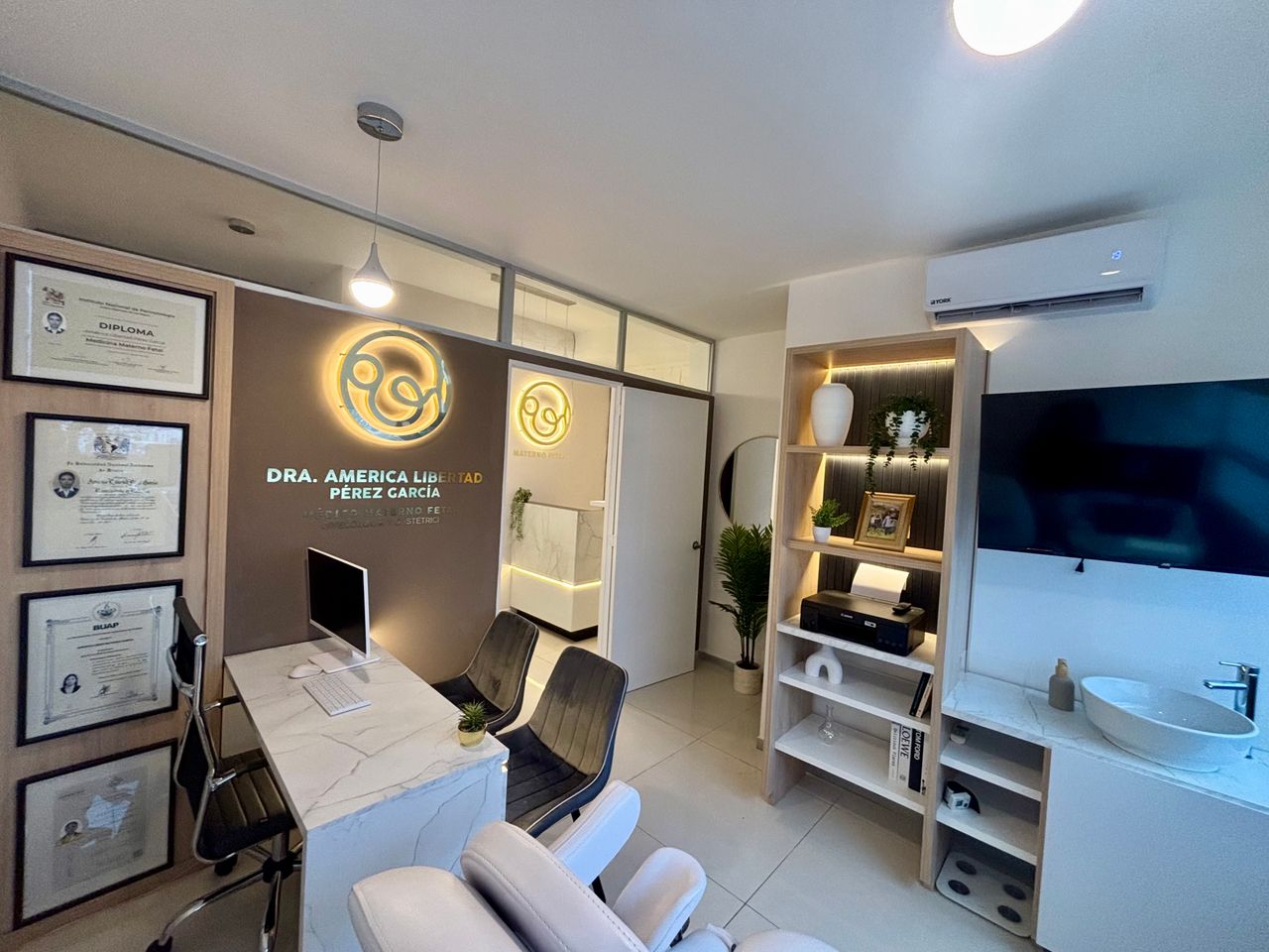 América Libertad Pérez García-2