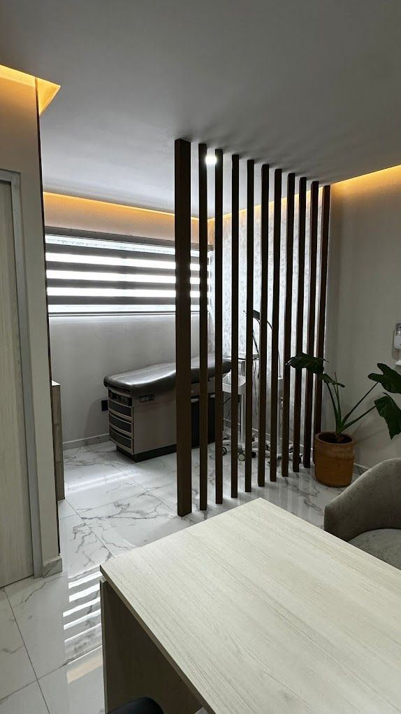 Tony Gomez Luna Leyva-1