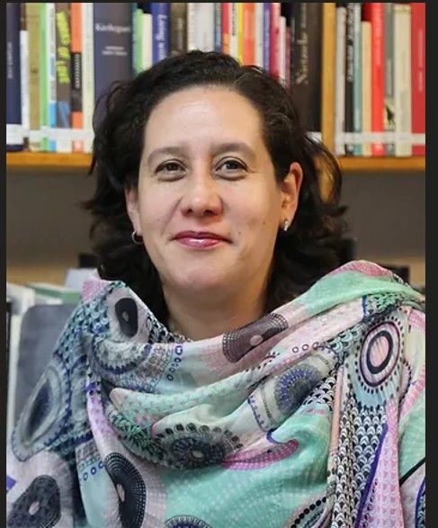 Josefina Flores González-0