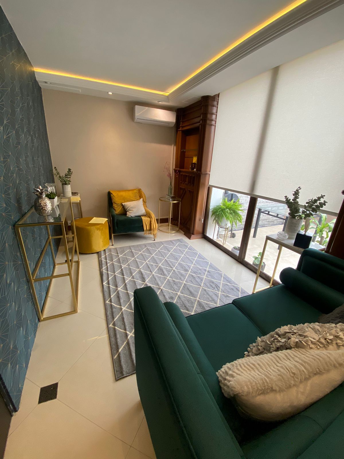 Elizabeth Hinojosa-0