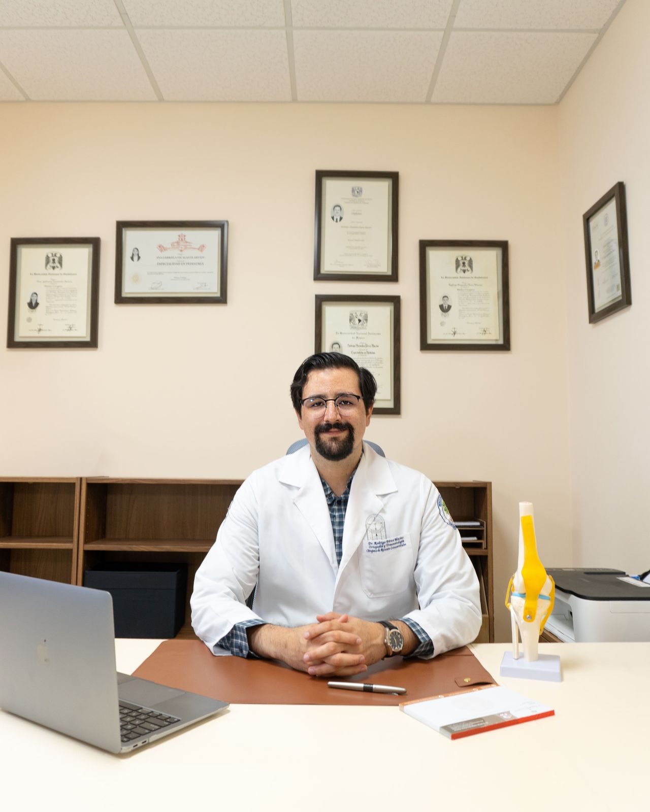 Rodrigo A. Pérez Macías-0