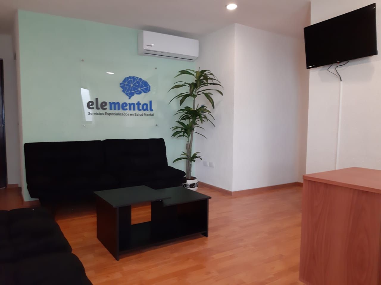 Erick Ismael De La Cruz Acosta Espadas-3