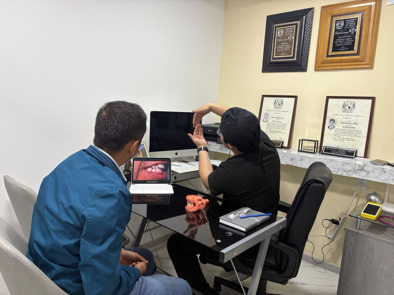 Solyenitzin Herrera Miron-0