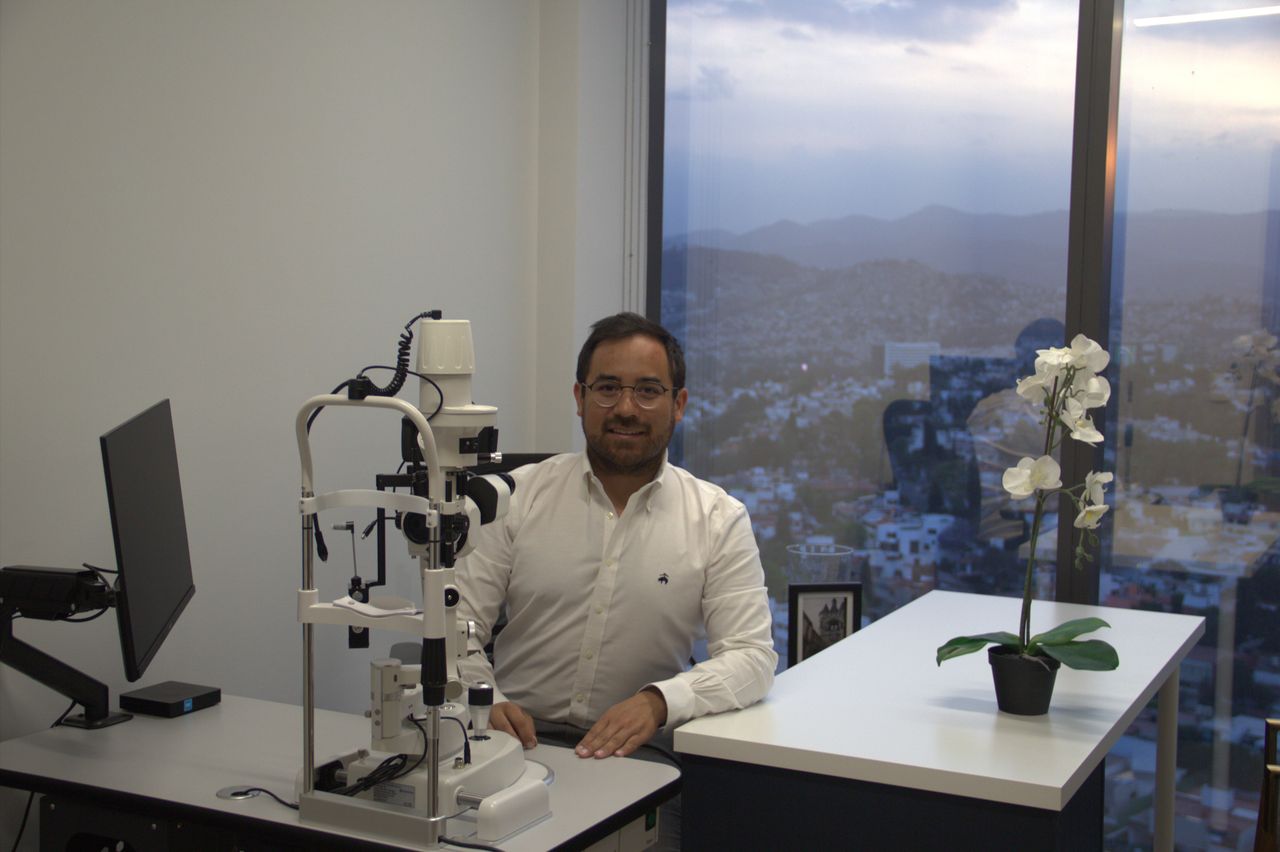 Victor Manuel Manriquez Vega-1