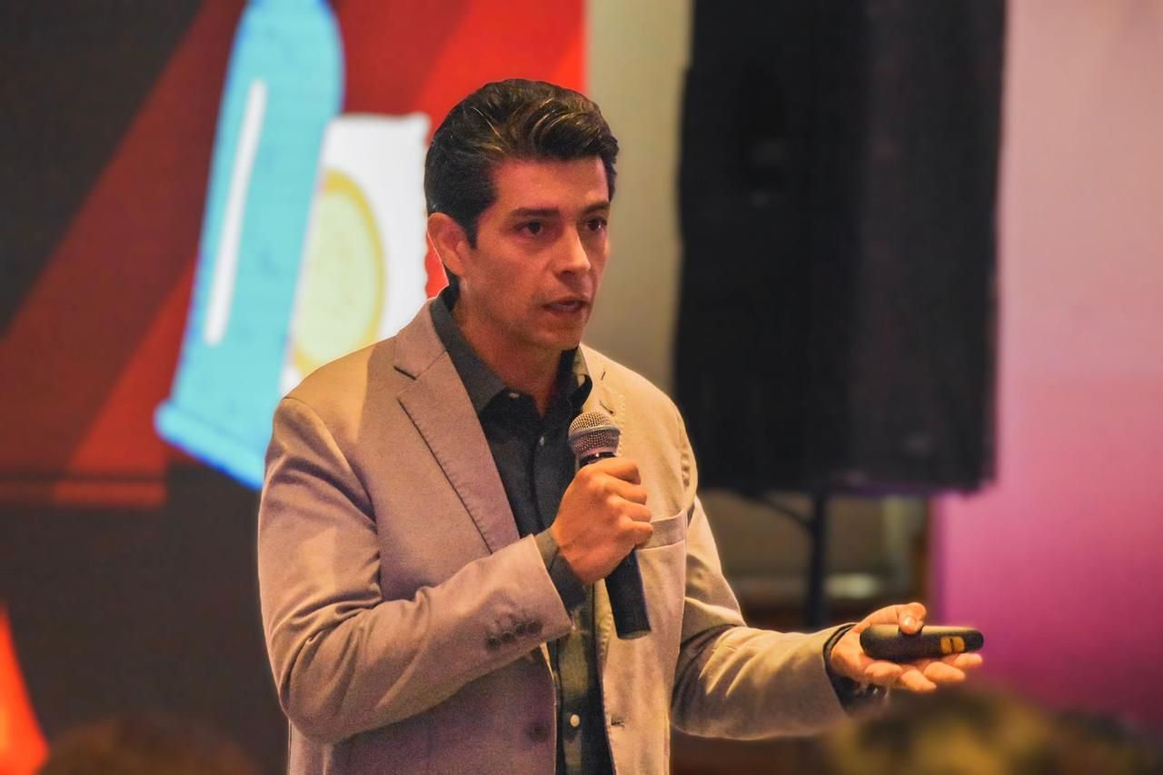 Ricardo Lúa-Alvarado-19