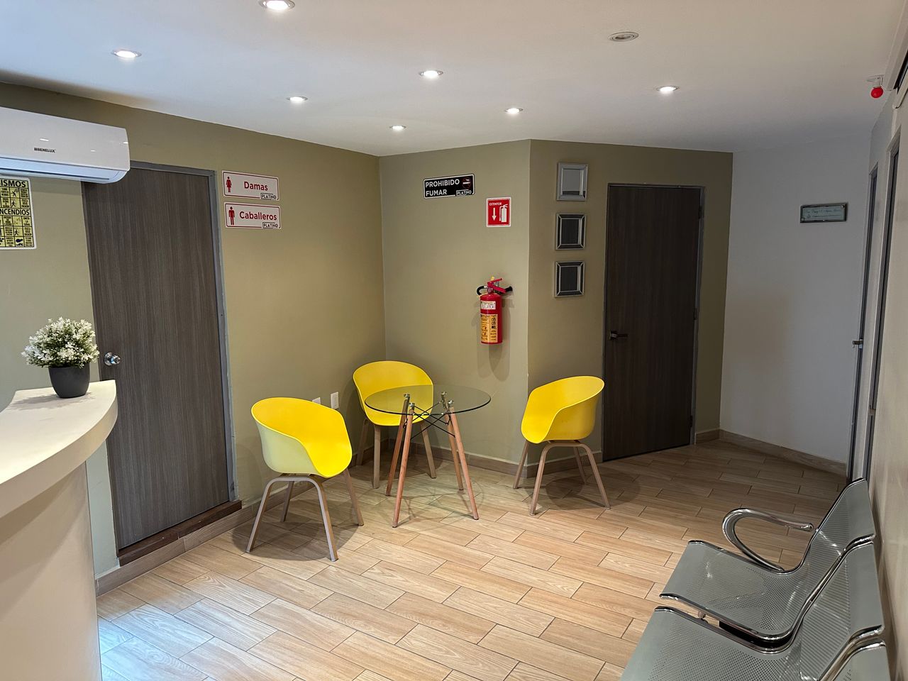 Enrique Álvarez Solís -9