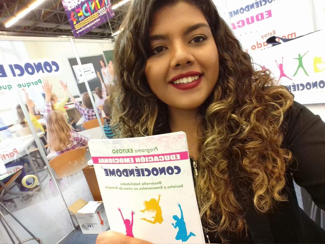 Alejandra Elizabeth Castillo Barragán-12