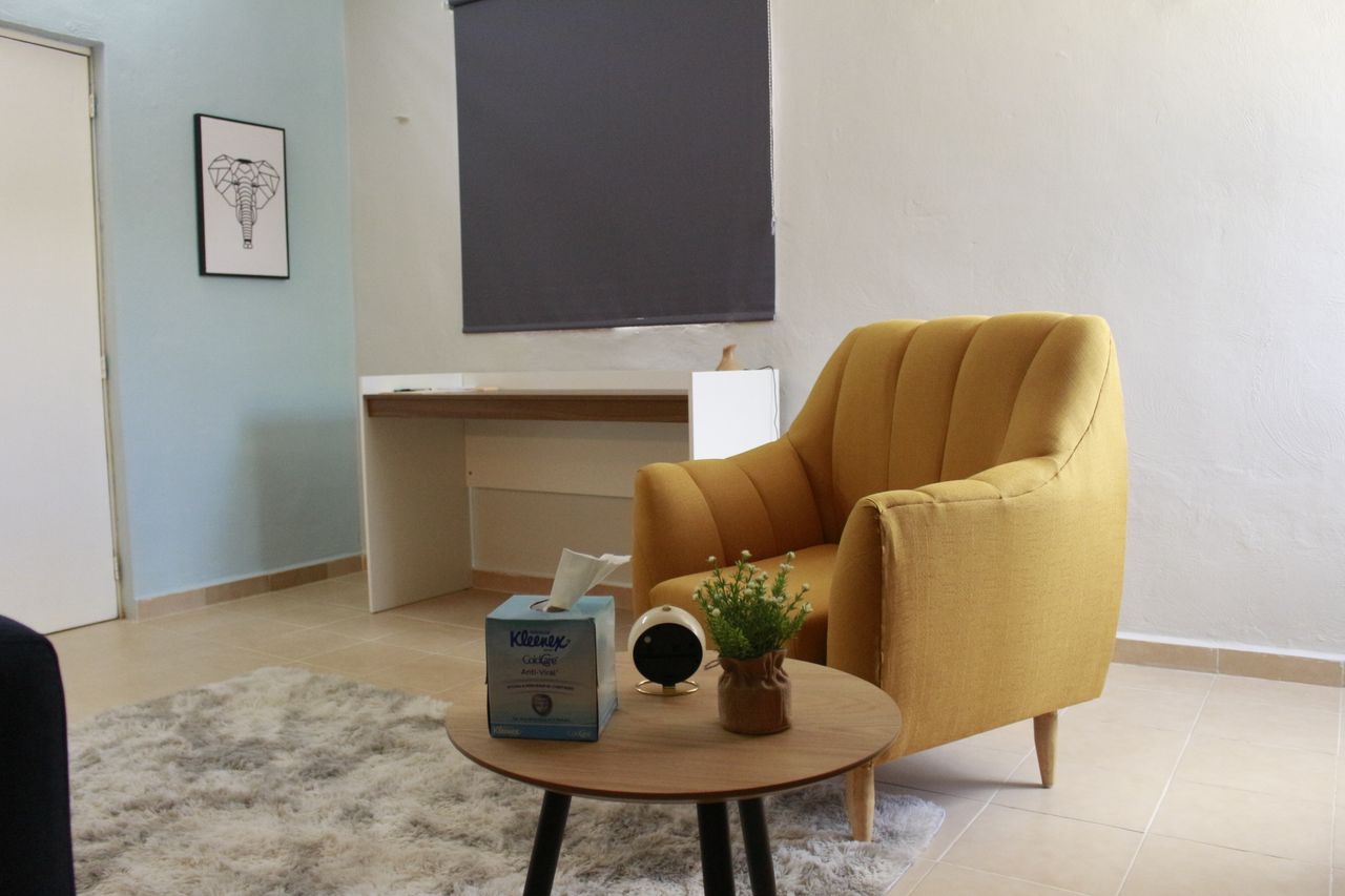 Selenia D'thomas Mandujano-0