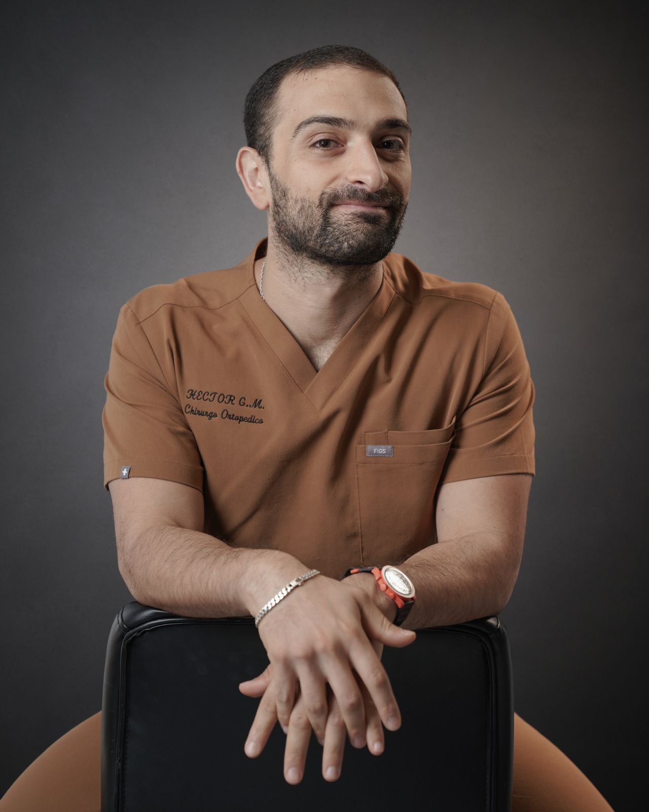 Hector 	Gonzalez	Magaña-5