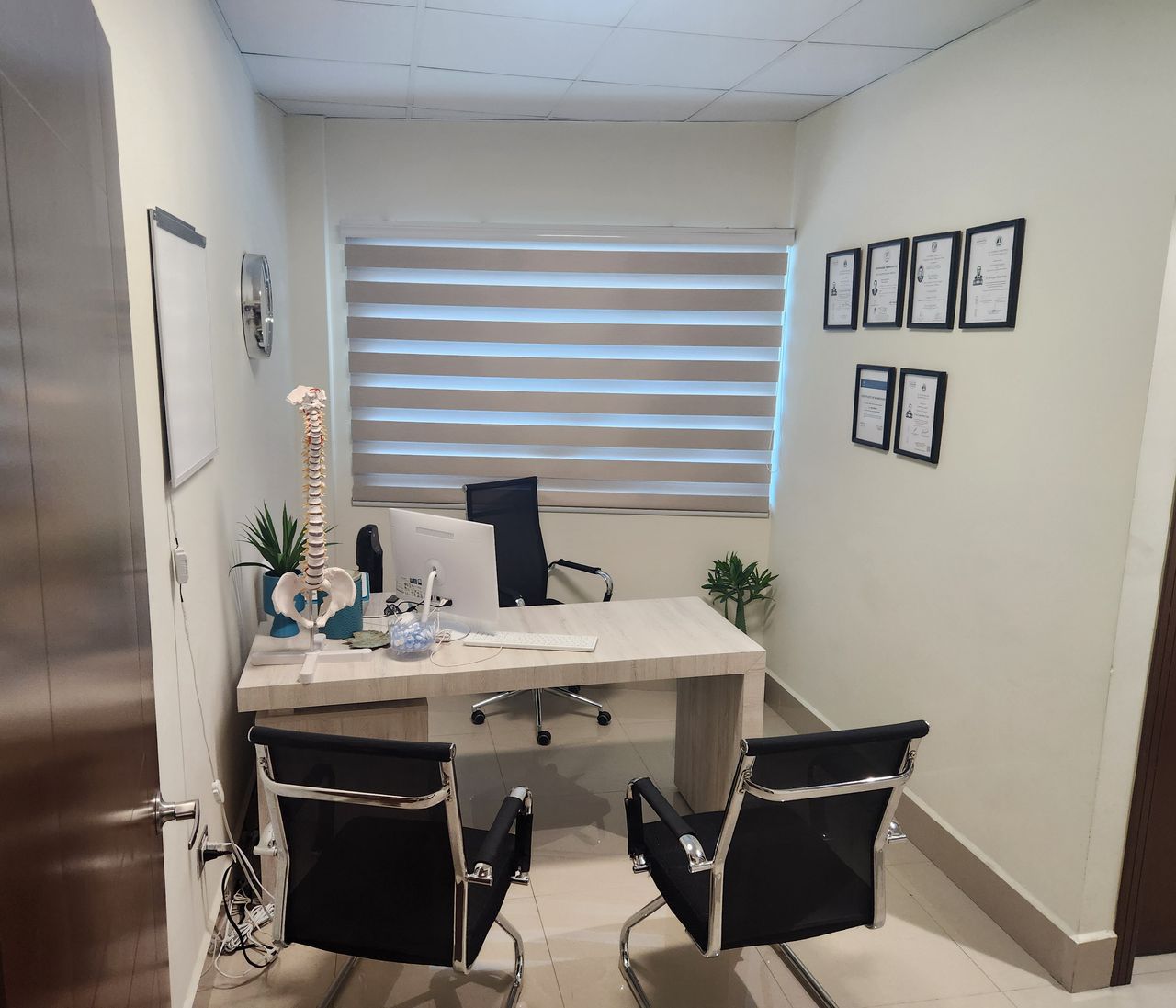 José Ramón Olivas C.-24