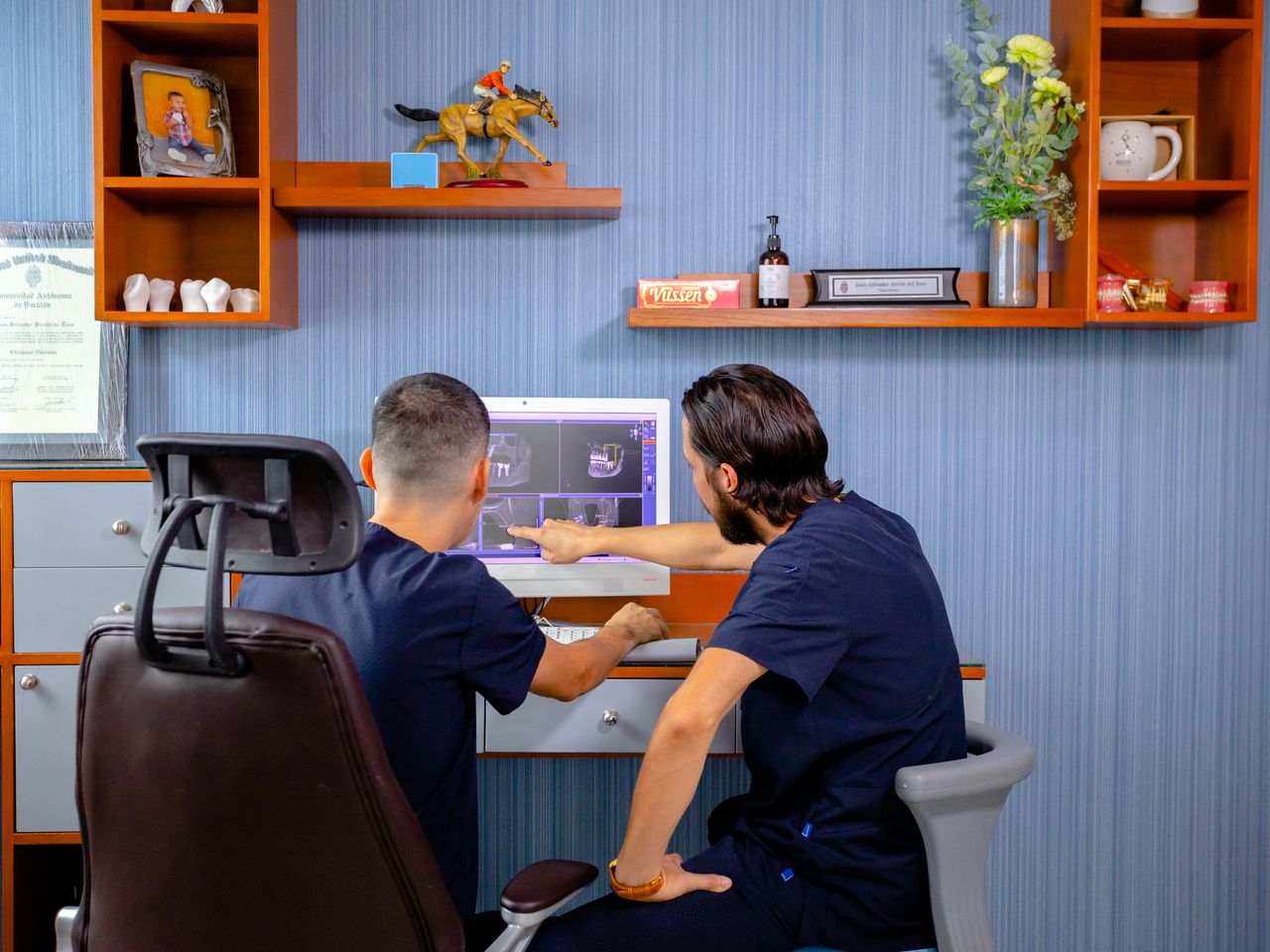 Salvador Servin Del Toro-2