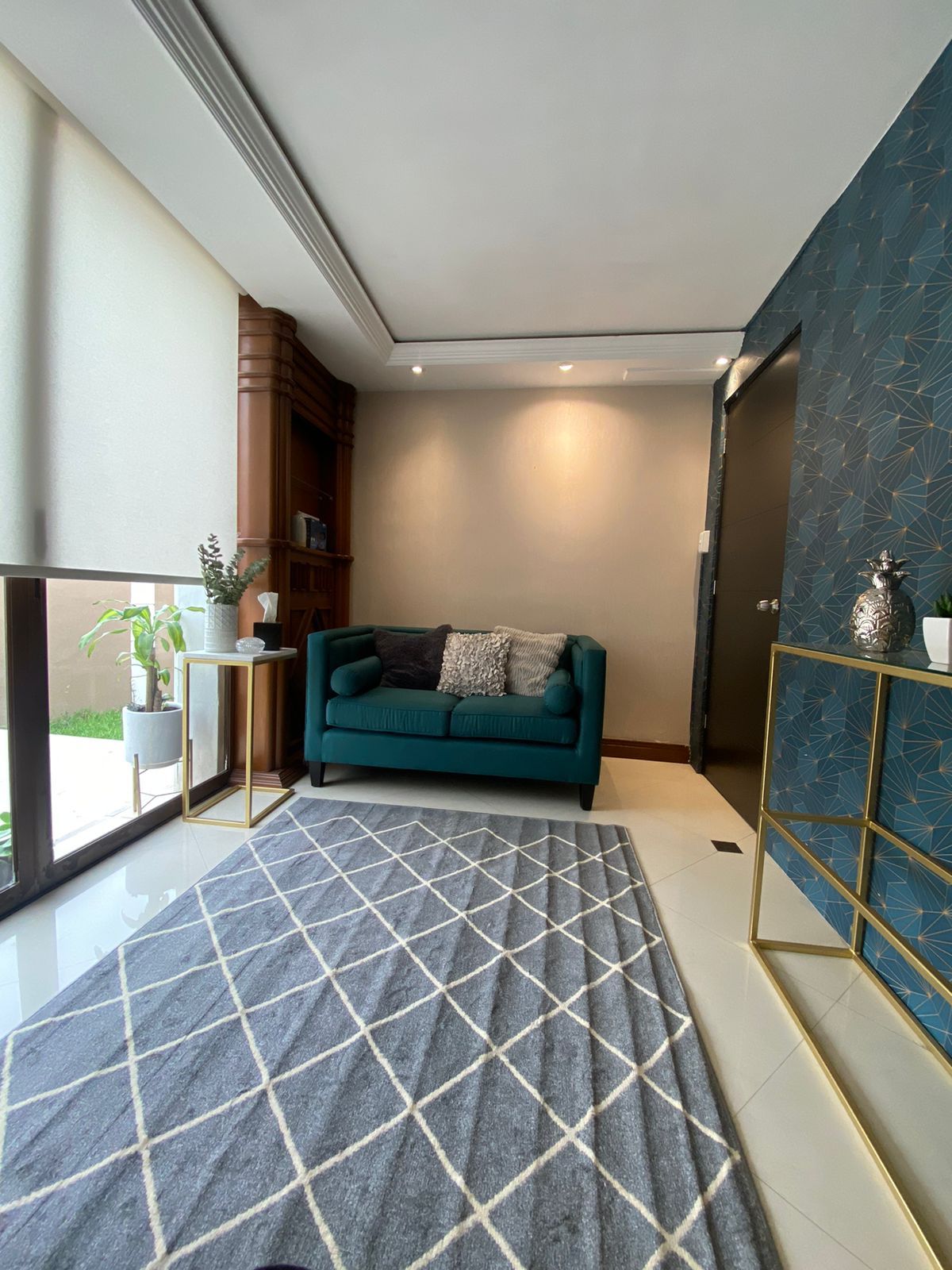 Elizabeth Hinojosa-2