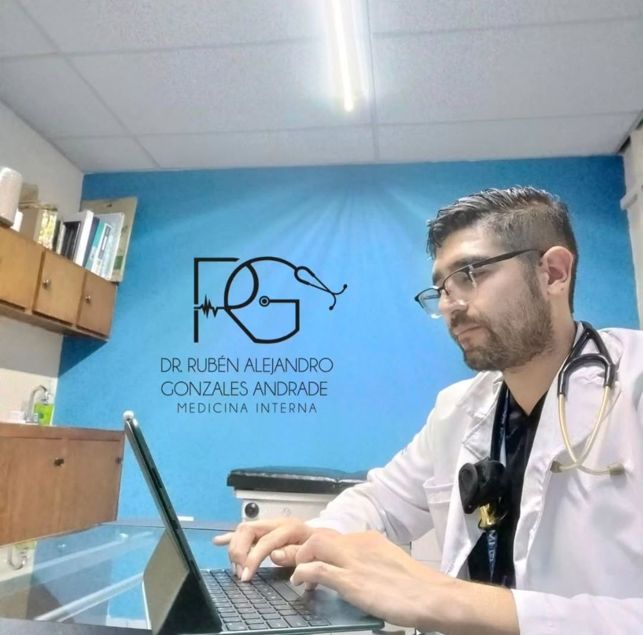 Rubén Alejandro Gonzales Andrade-0