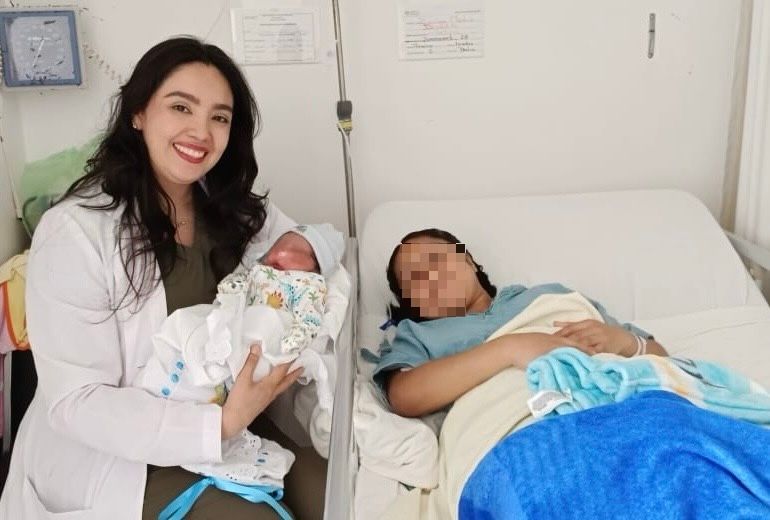 Sarai Galindo Delfin-1