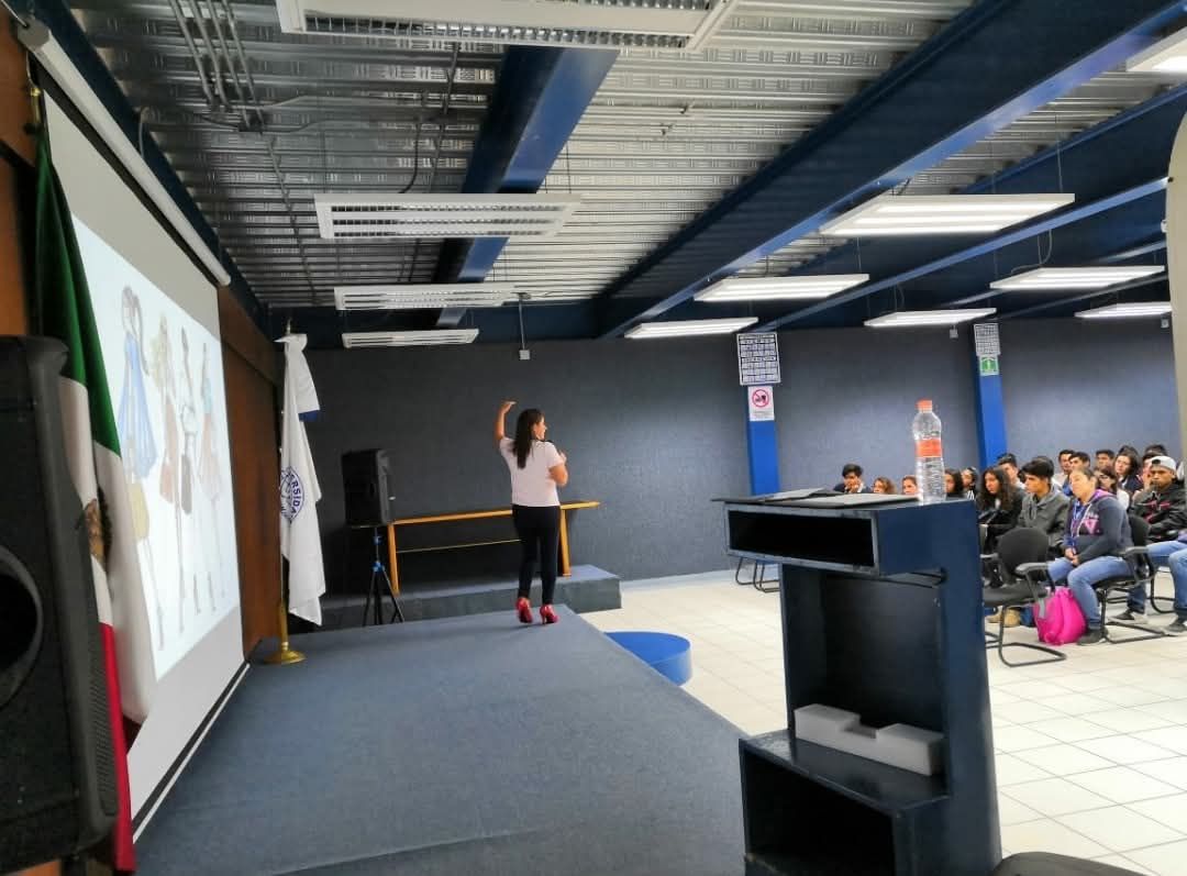 Abigail Canales López -7