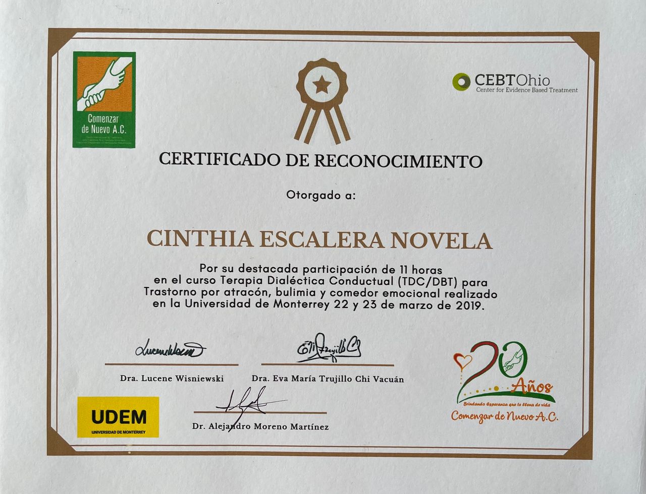 Cinthia Escalera Novela-1