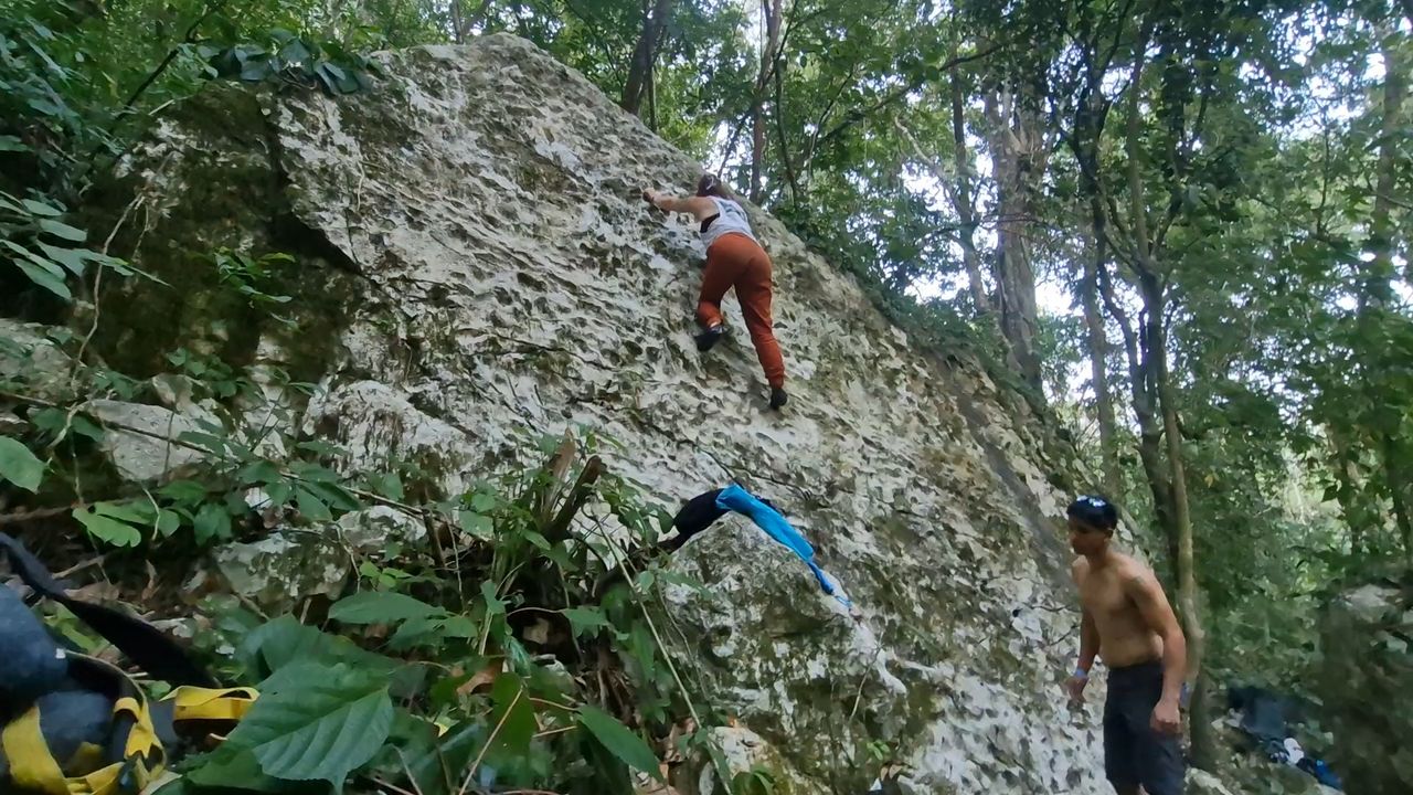 Carla Ivonne Carriedo-13