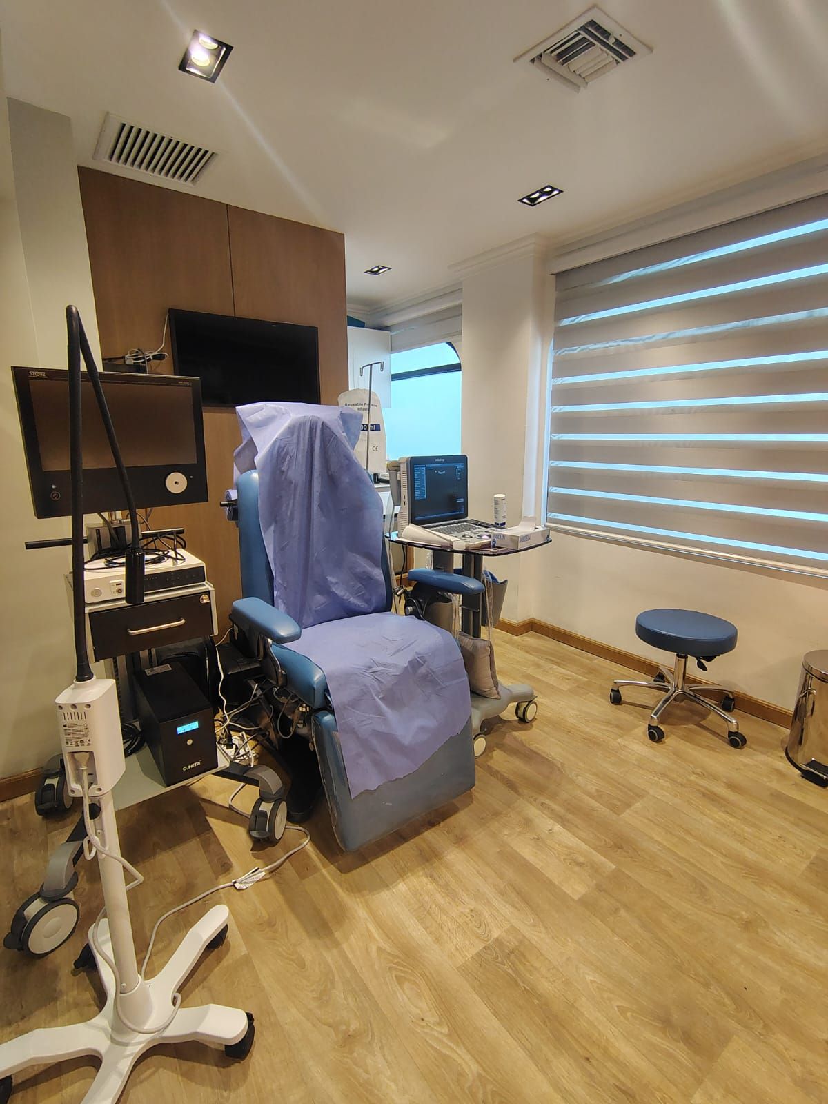 Carlos Reyes Utrera-6