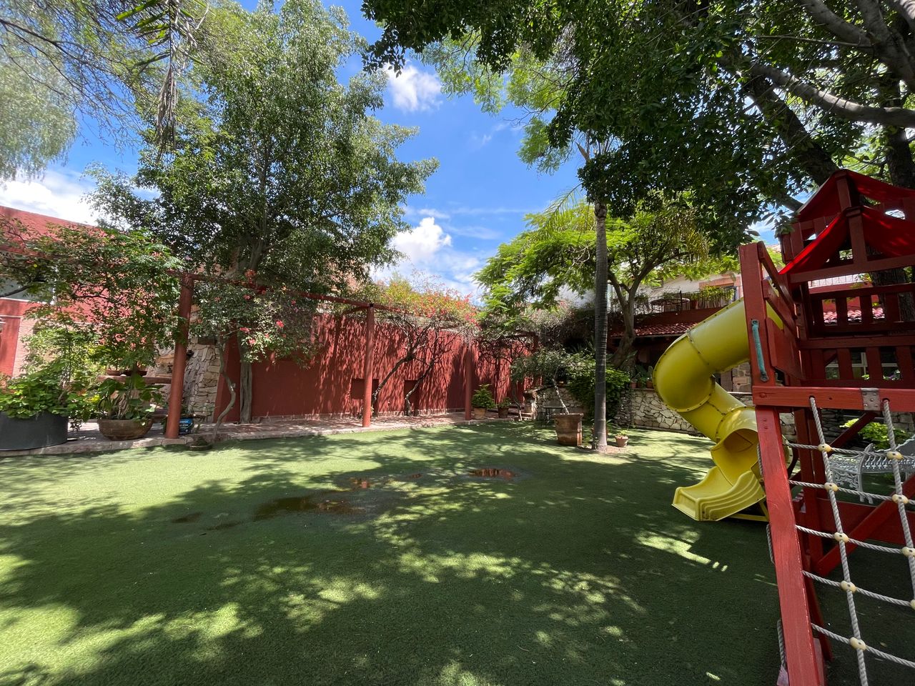 Laura Evia Escalante-2