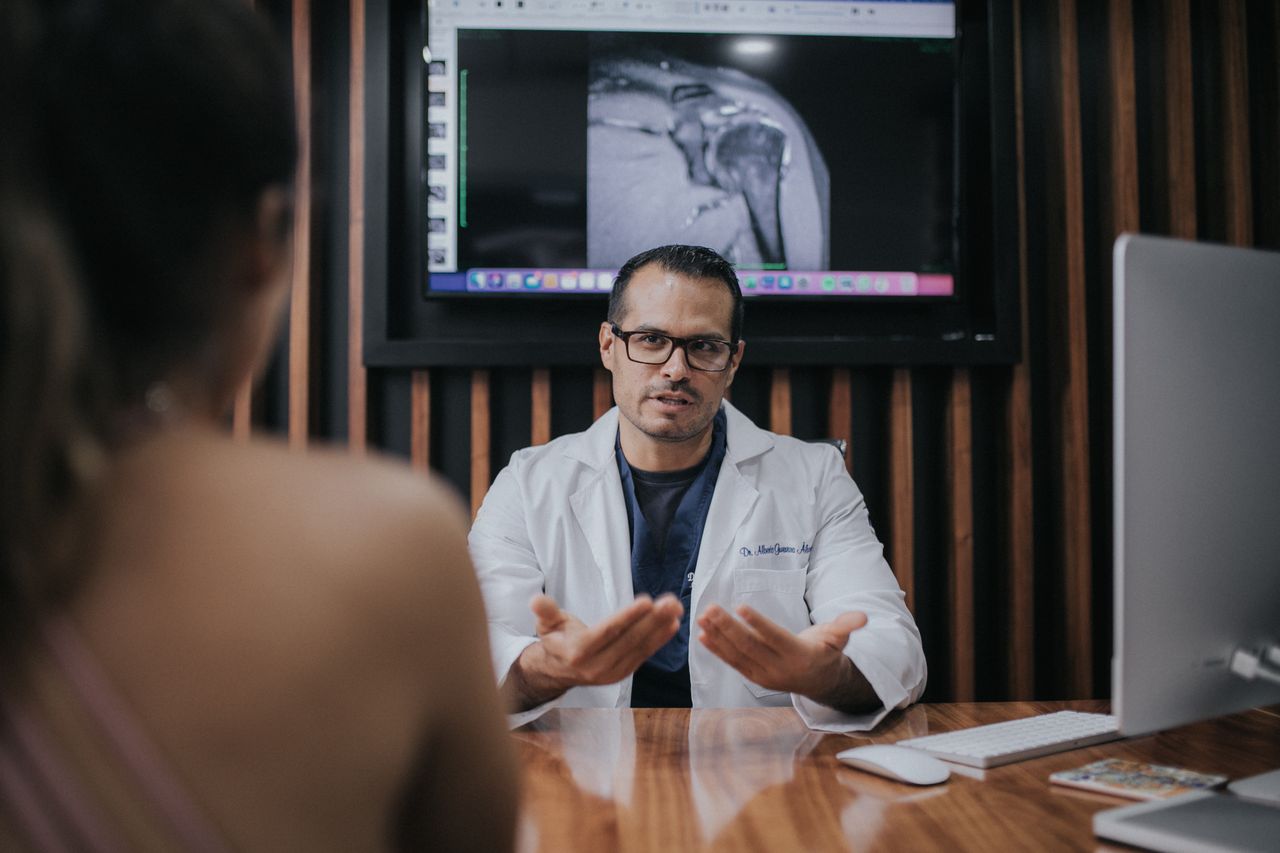 Alberto Guevara Alvarez-0